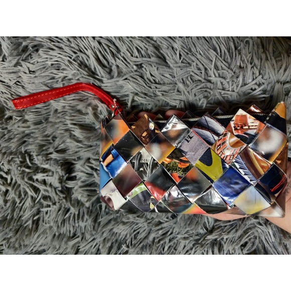 Nahui Ollin Wrislet New Zipper Closure - Picture 3 of 4